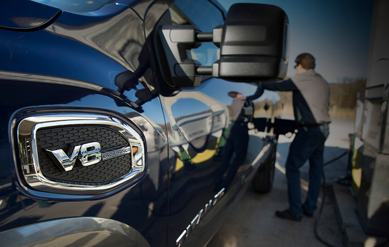Illustration for article titled The Gasoline 2016 Nissan Titan Gets A Power Bump And A 7-Speed Transmission